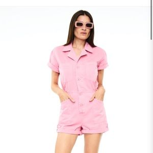 Pistola Romper NWT Medium